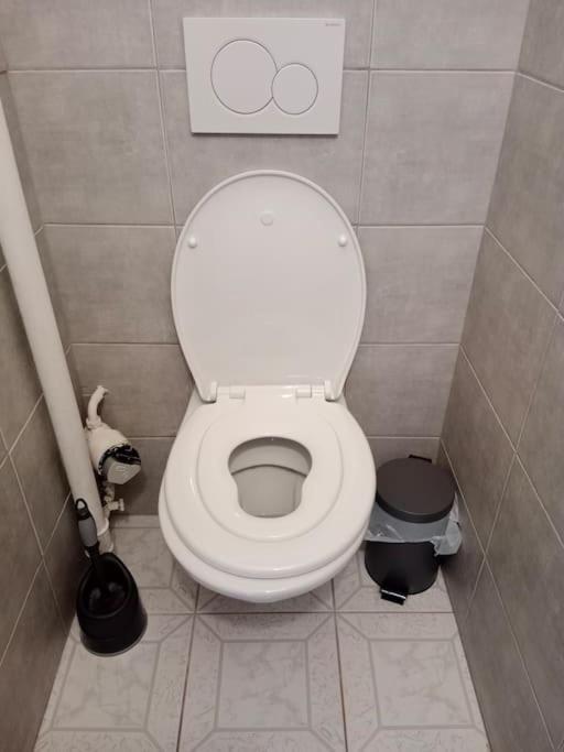 Appart Proche Centre Ville - Parking Facile Троа Екстериор снимка